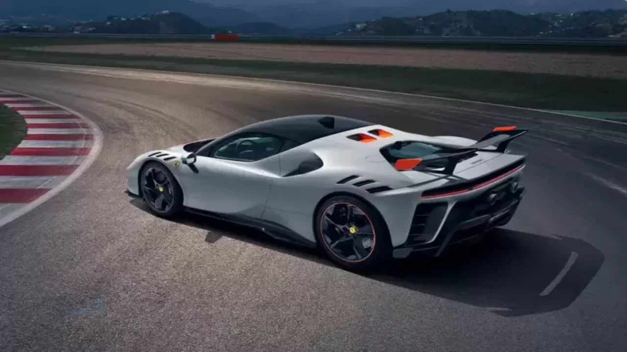 فيراري تدخل عصر السيارات الكهربائية بإطلاق أول طراز فاخر بسعر يتجاوز 647 ألف دولار