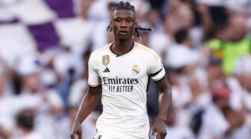 كامافينغا يتمسك بالبقاء في ريال مدريد رغم الانتقادات ودموع بعد الخروج الأوروبي