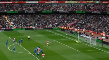 مانشستر سيتي يسقط أرسنال ويقربه من الصدارة في صراع الدوري الإنجليزي